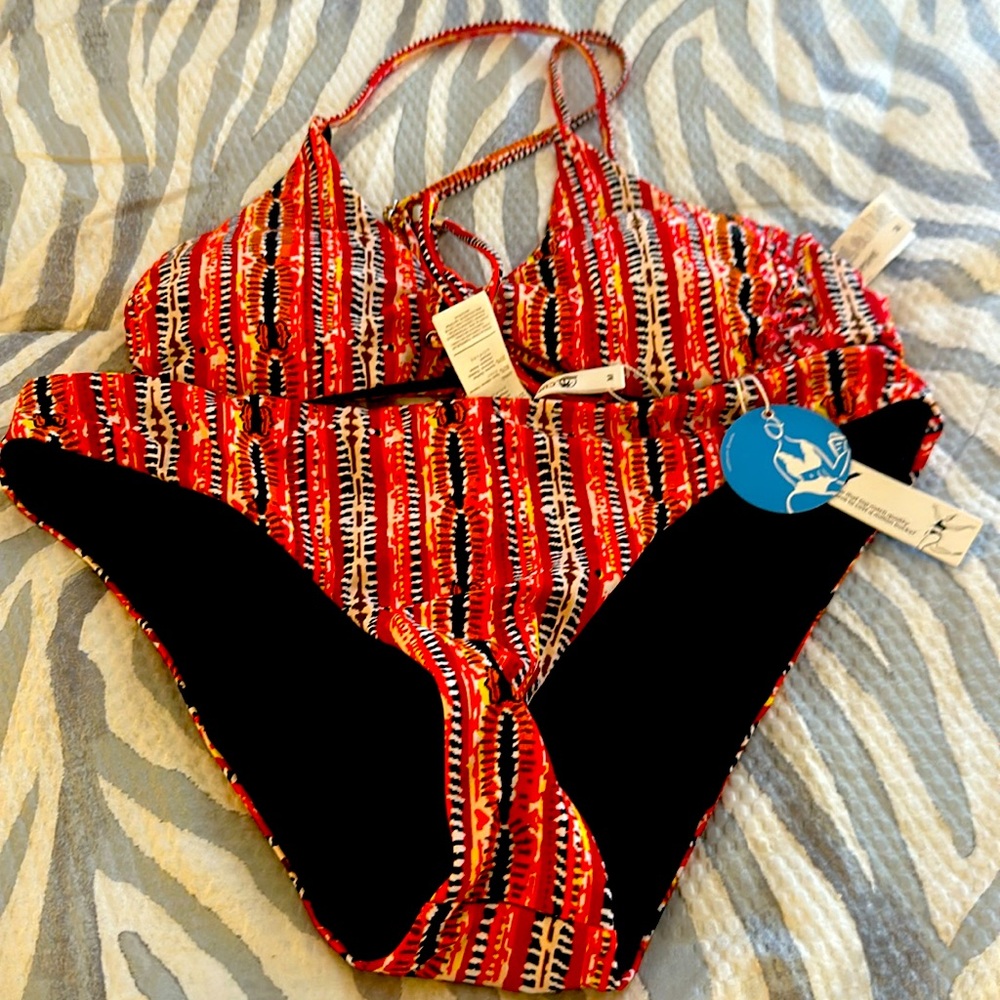 Bathing suit